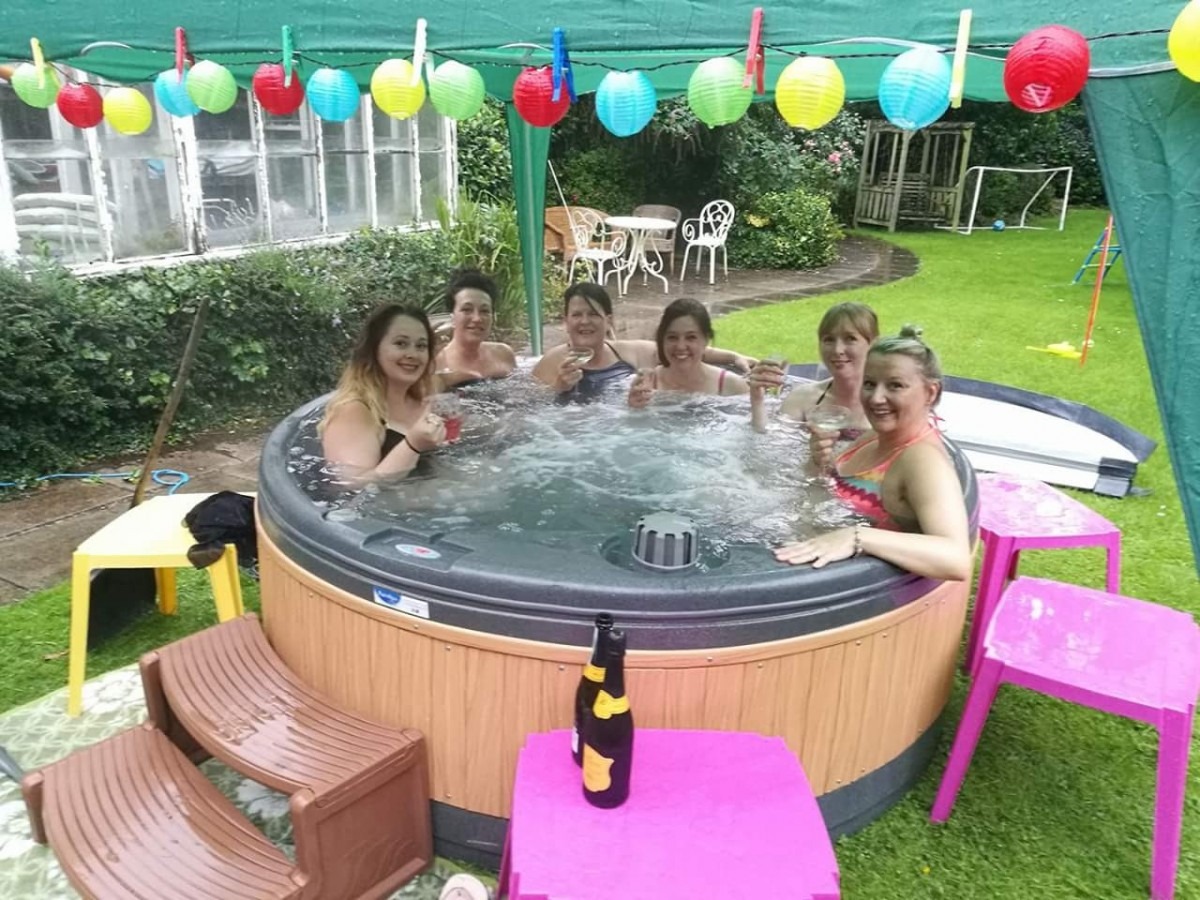 Hot Tub Hire In Malton